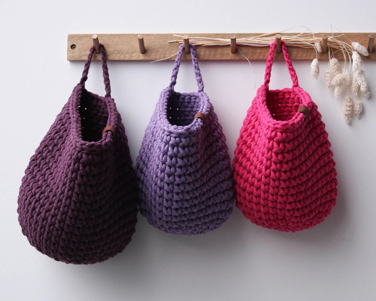 Crochet hanging bags | AUBERGINE - Zuri House