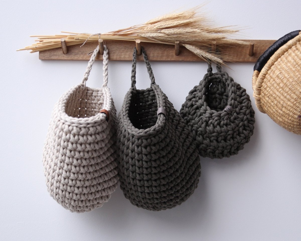 Crochet hanging bags | OLIVE GREEN - Zuri House