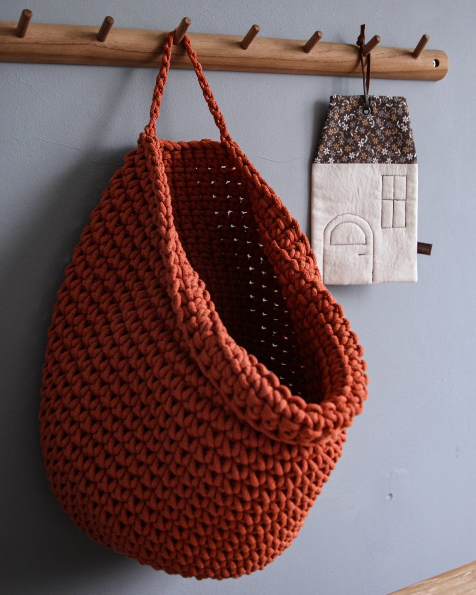 Crochet hanging bags | PUMPKIN - Zuri House