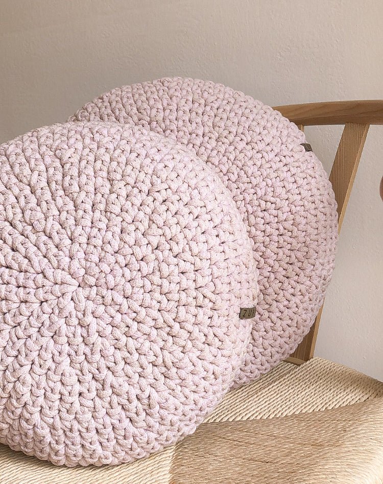 Crochet round cushion | PALE PINK - Zuri House