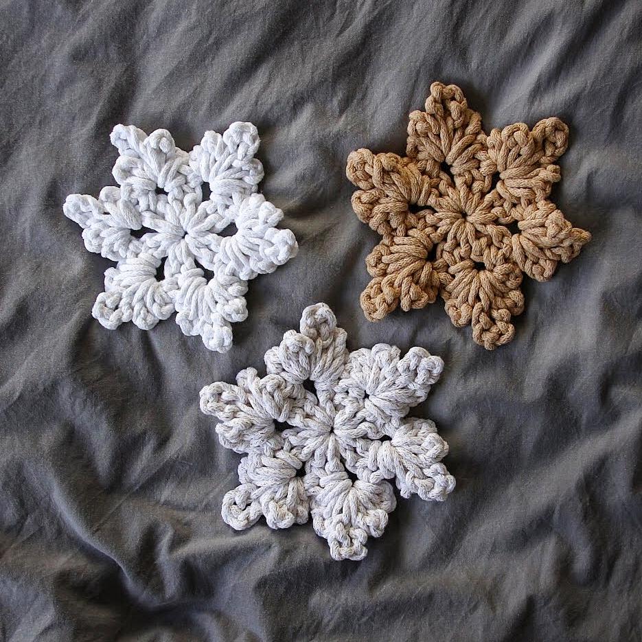Christmas Snowflake Ornament - Zuri House