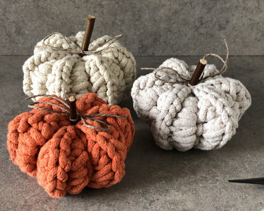 CROCHET PUMPKINS (SET OF 3) - Zuri House