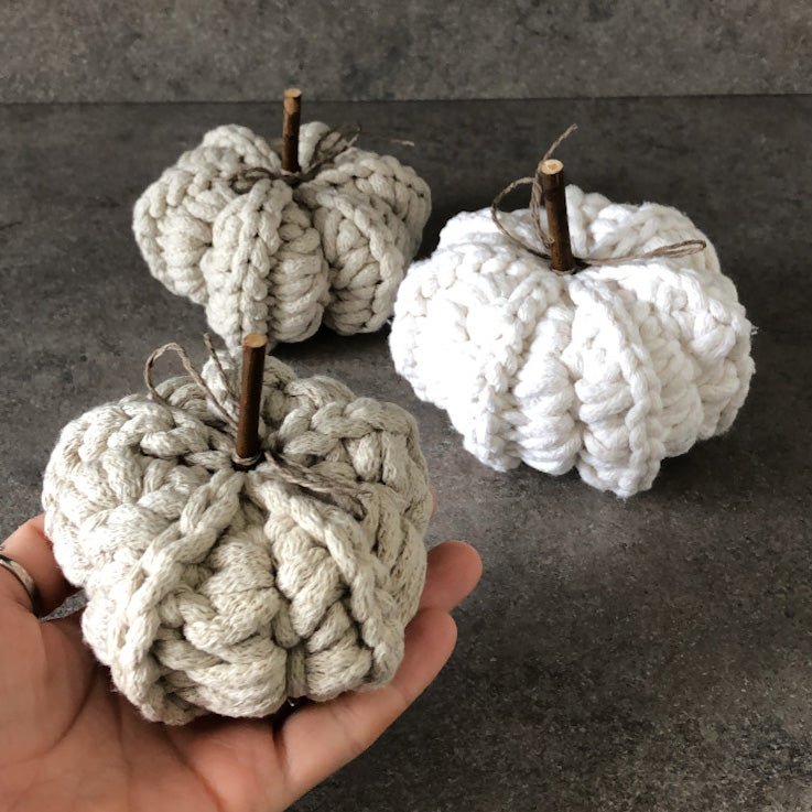 CROCHET PUMPKINS (SET OF 3) - Zuri House