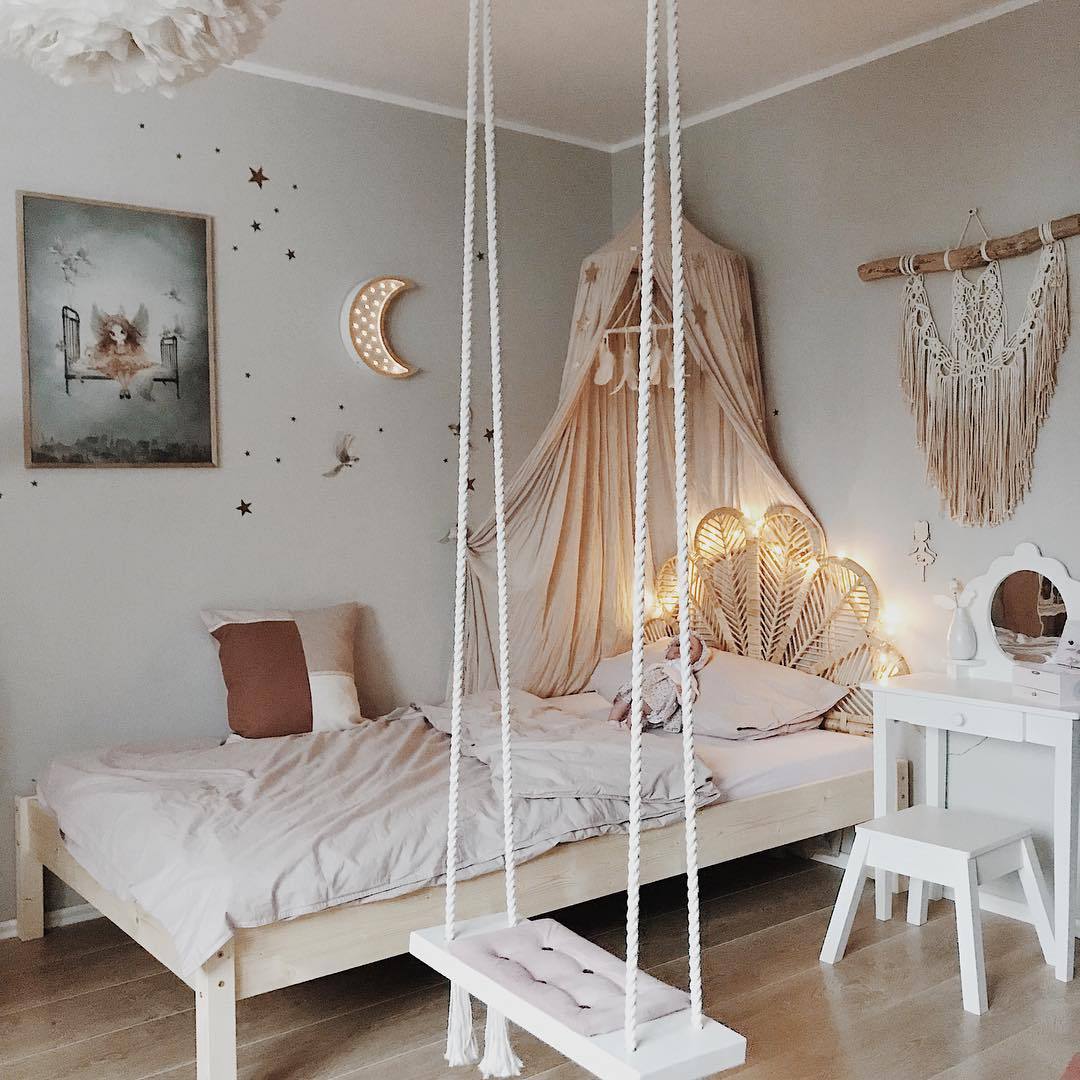 Moon GREY/WOOD - Zuri House