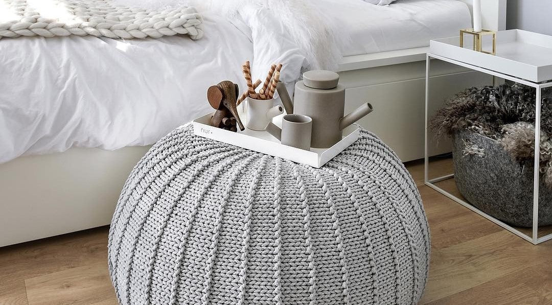 KNITTED POUFFES, LARGE - Zuri House