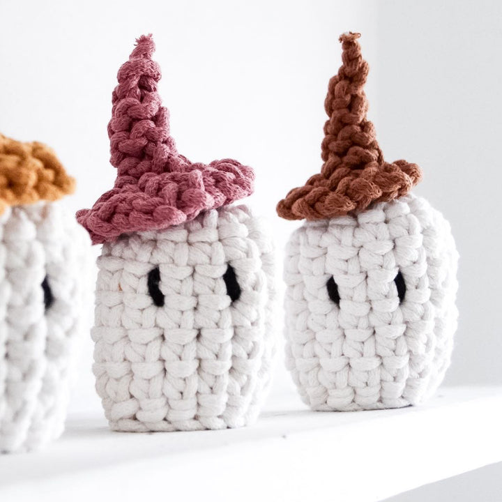 crochet friendly ghosts