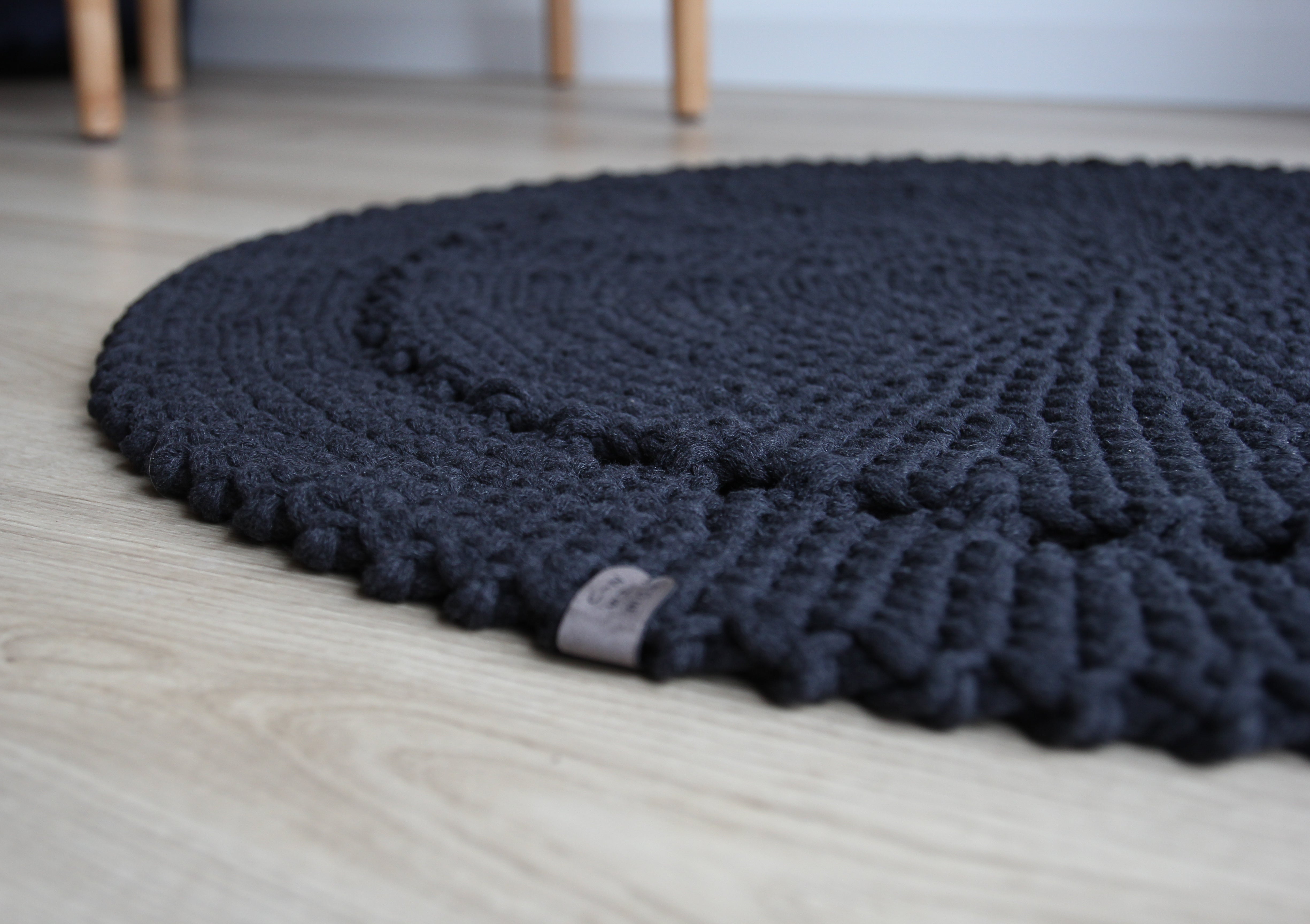 Crochet rug NEBO | CHARCOAL