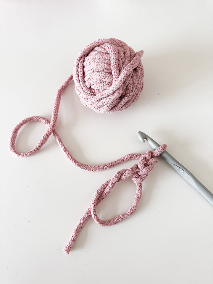 Crochet Easter Bunny Egg Cup PATTERN - Zuri House