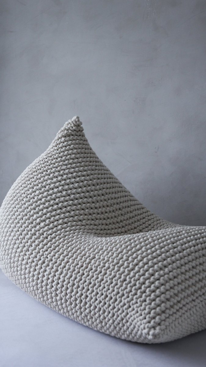 Chunky knitted bean bag | BEIGE - Zuri House