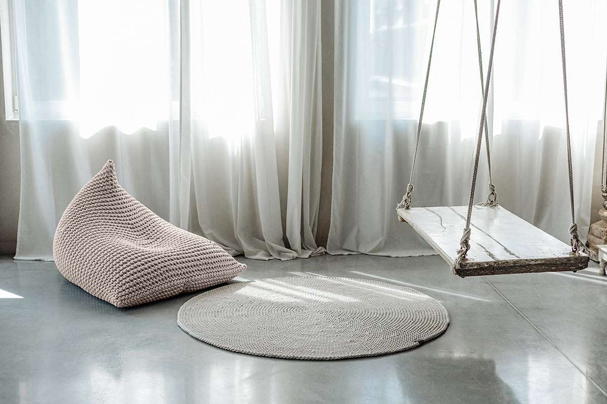 Chunky knitted bean bag | CINNAMON - Zuri House