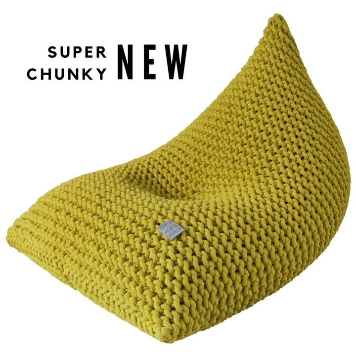 Chunky knitted bean bag | GOLDEN KIWI - Zuri House