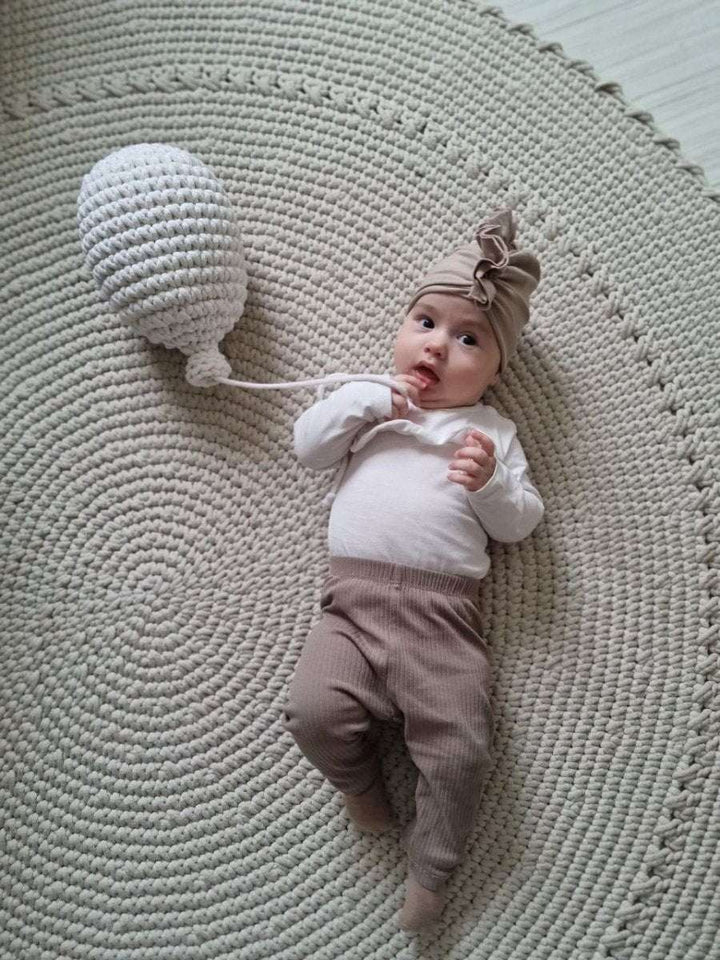 Crochet balloon | IVORY - Zuri House