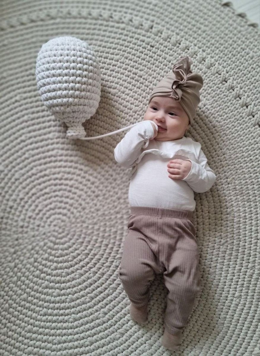 Crochet balloon | IVORY - Zuri House