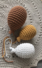 Crochet balloon | MUSTARD - Zuri House