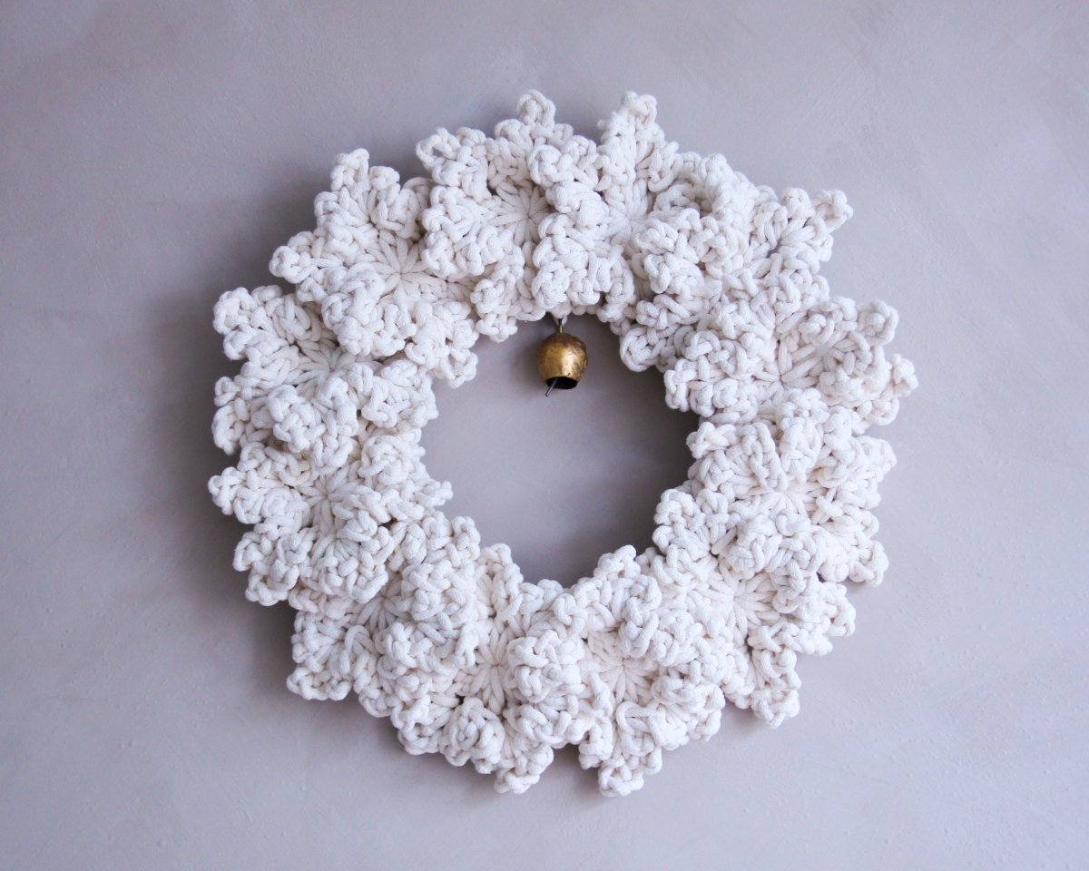 Crochet Christmas Wreath - Zuri House