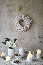 Crochet Christmas Wreath - Zuri House