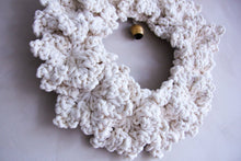 Crochet Christmas Wreath - Zuri House
