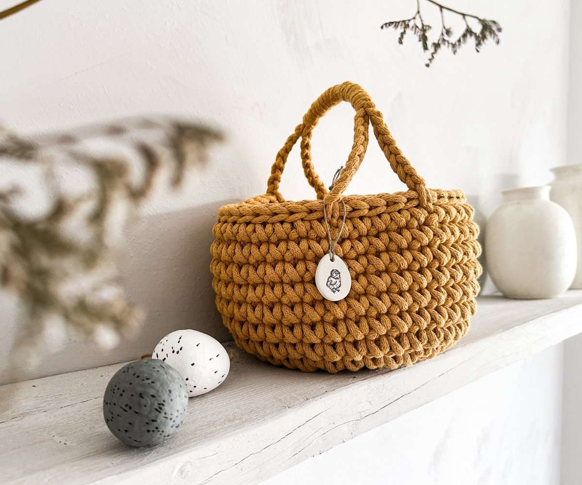 Crochet Easter Basket PATTERN - Zuri House