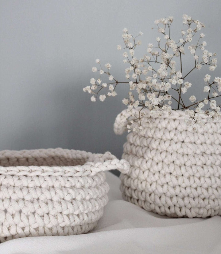 Crochet flat basket, Small | IVORY - Zuri House