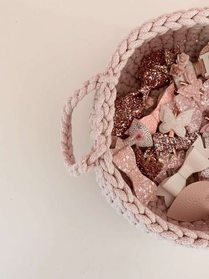 Crochet flat basket, Small | PALE PINK - Zuri House