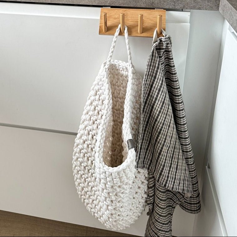 Crochet hanging bag, Large | IVORY - Zuri House