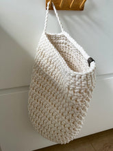 Crochet hanging bag, Large | IVORY - Zuri House
