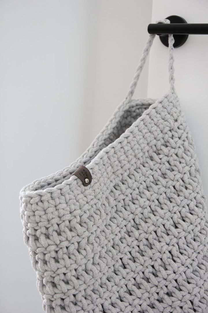 Crochet hanging bag, Large, LIGHT GREY - Zuri House