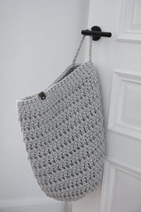 Crochet hanging bag, Large, LIGHT GREY - Zuri House