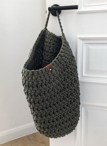Crochet hanging bag, Large | OLIVE GREEN - Zuri House