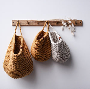Crochet hanging bags | BEIGE - Zuri House