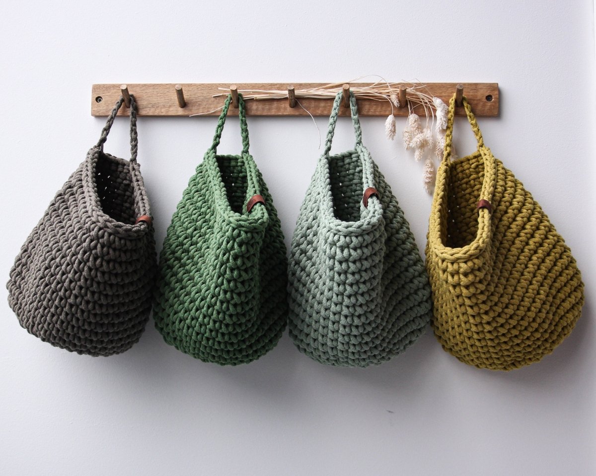 Crochet hanging bags | LIGHT OLIVE - Zuri House