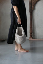 Crochet hanging bags | OATMEAL - Zuri House