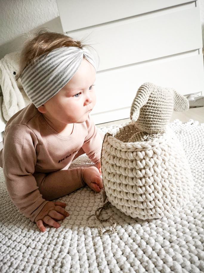 Crochet hanging basket, Small | IVORY - Zuri House