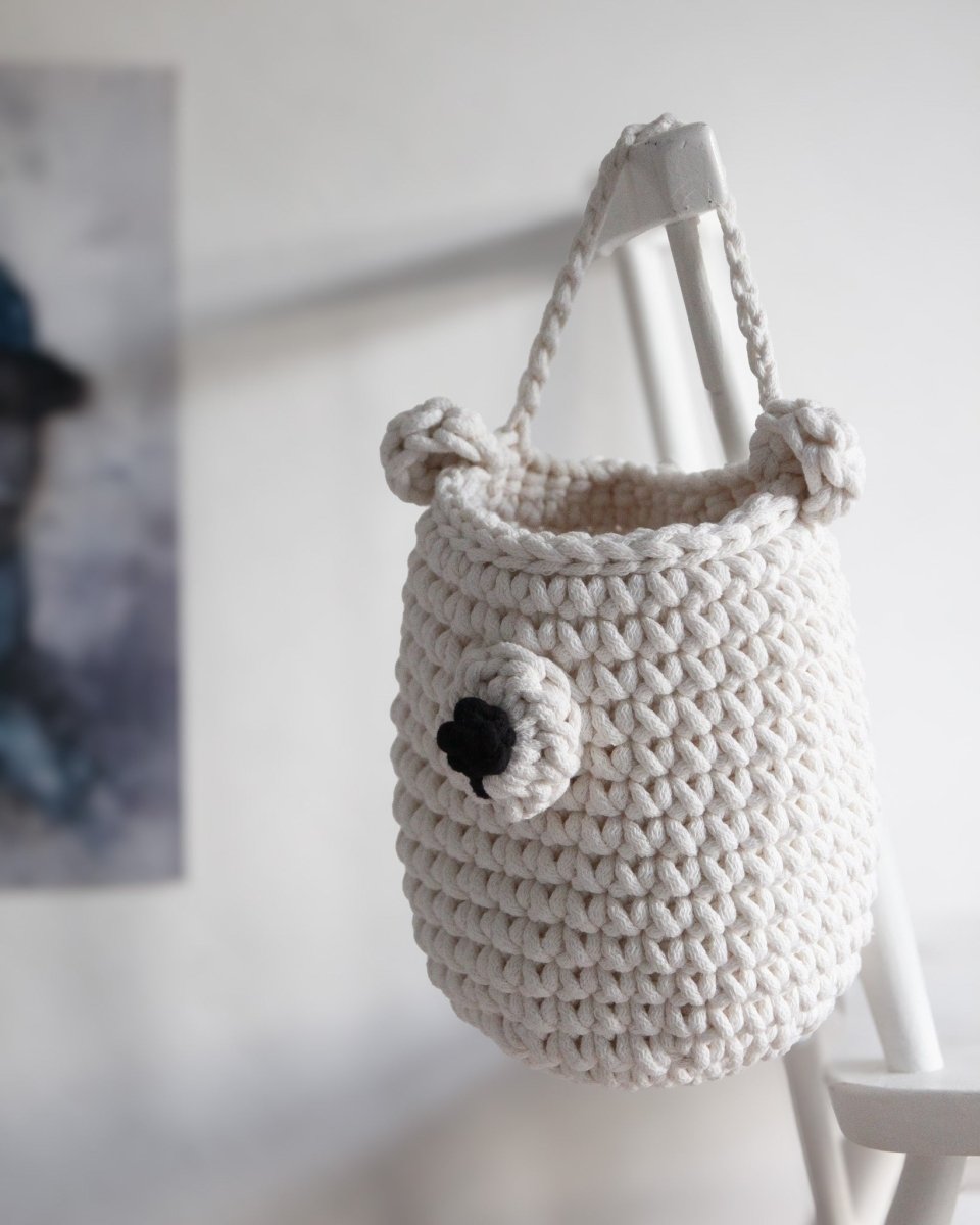 Crochet Hanging Bear Basket | IVORY - Zuri House