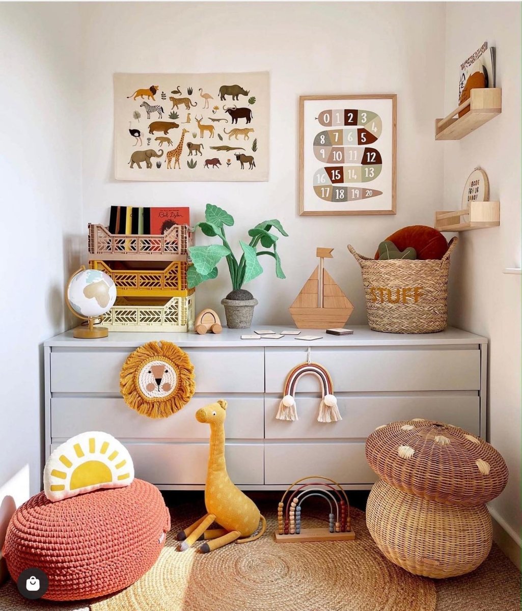 Crochet ottoman | TERRACOTTA - Zuri House