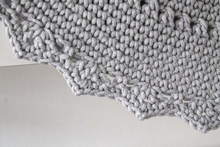Crochet rug MANDALA | LIGHT GREY | 100cm - Zuri House