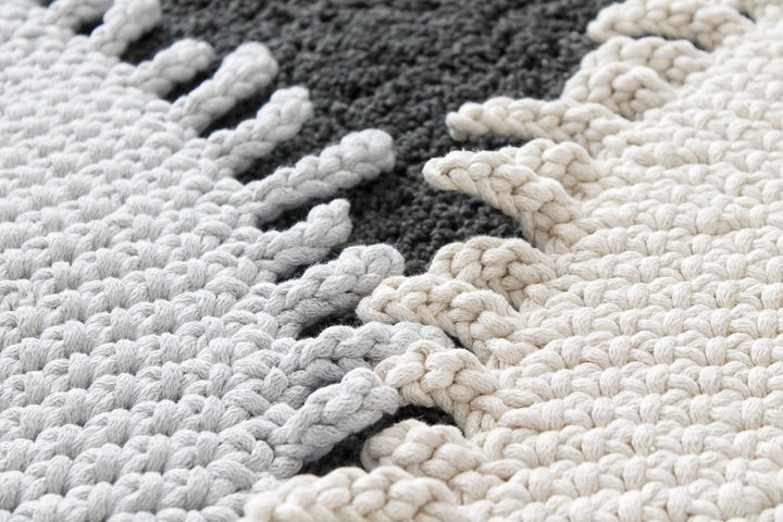 Crochet rug SUN | IVORY | 100cm - Zuri House