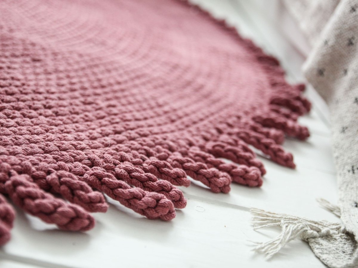 Crochet rug SUN | OLD ROSE - Zuri House