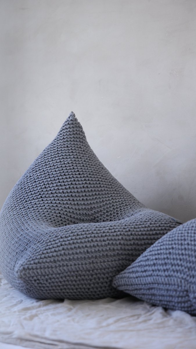 Knitted bean bag | DARK GREY - Zuri House
