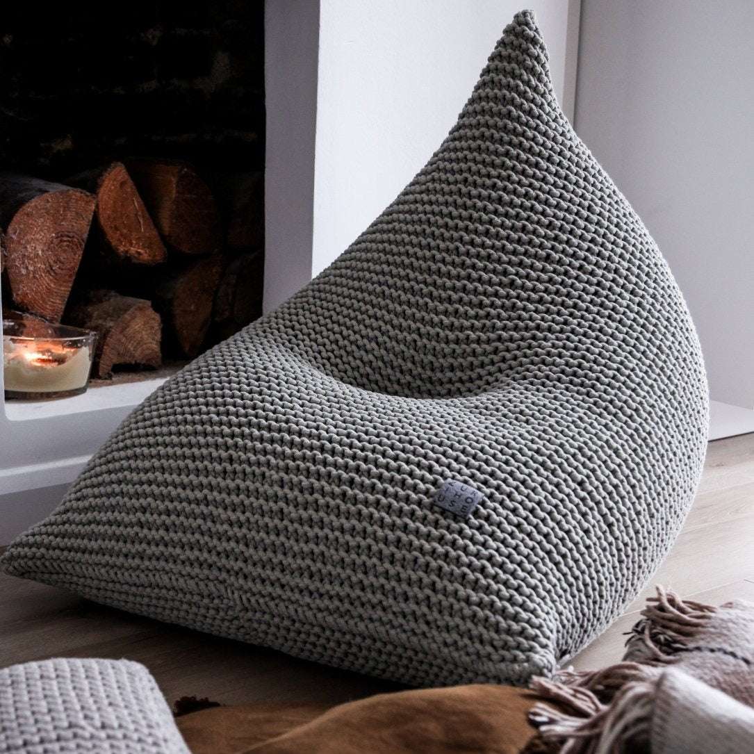 Knitted bean bag | LIGHT OLIVE - Zuri House