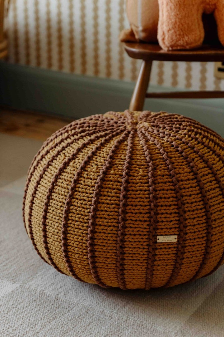 Knitted pouffe ZIGGY | CINNAMON - Zuri House