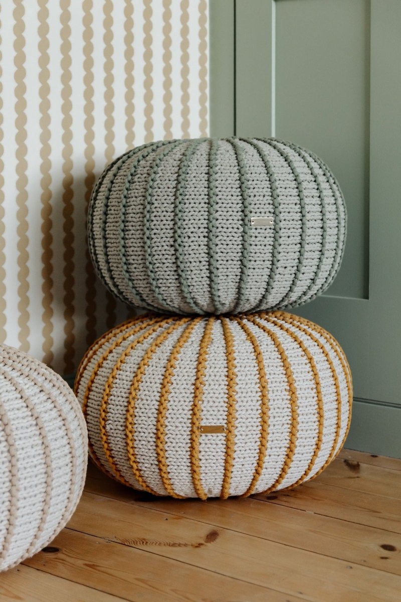 Knitted pouffe ZIGGY | LIGHT OLIVE - Zuri House