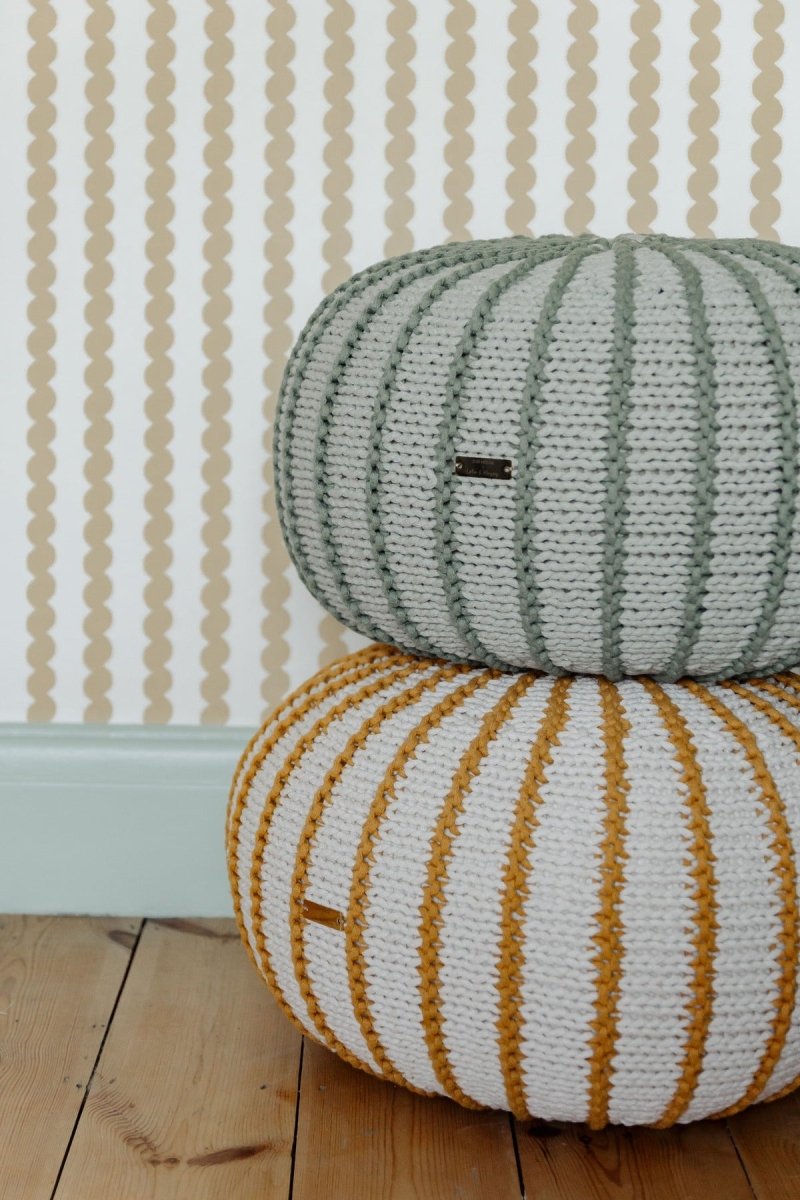 Knitted pouffe ZIGGY | LIGHT OLIVE - Zuri House
