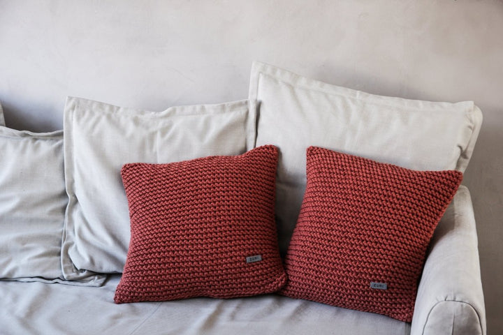Knitted square cushion | TERRACOTTA - Zuri House