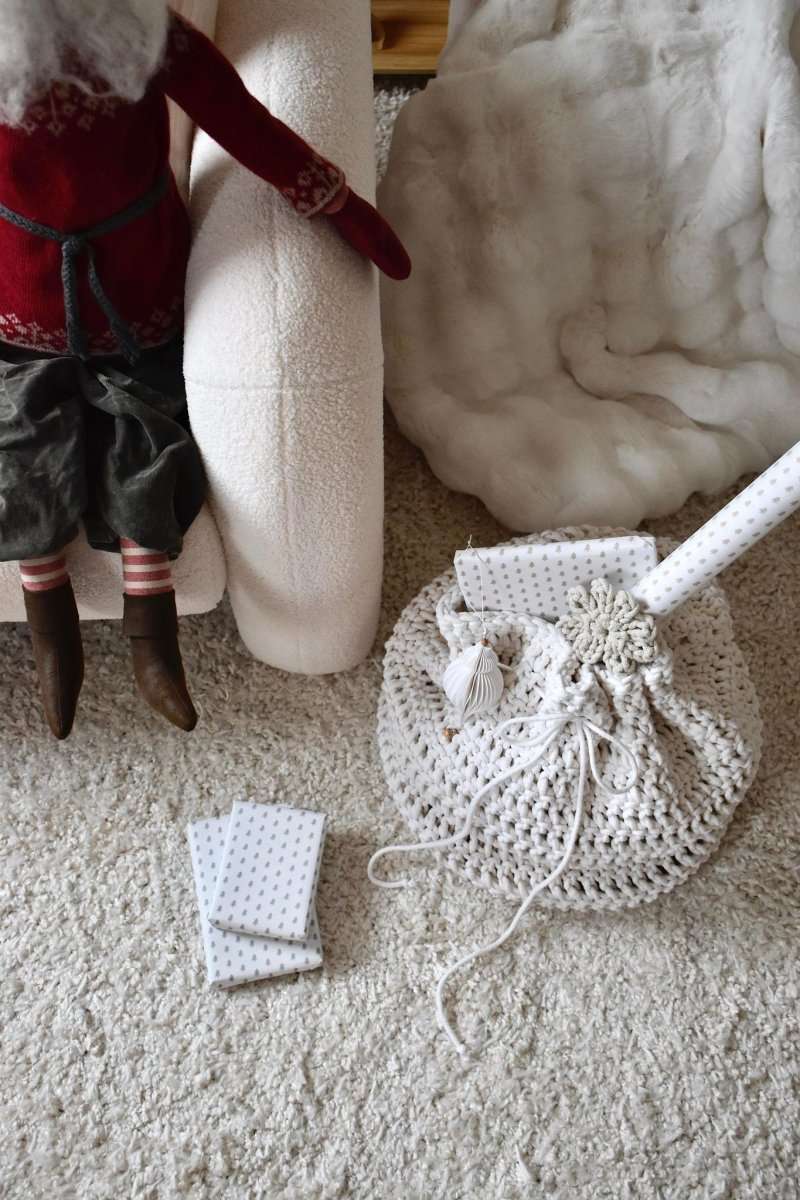 Large Santa sack | crocheted - Zuri House