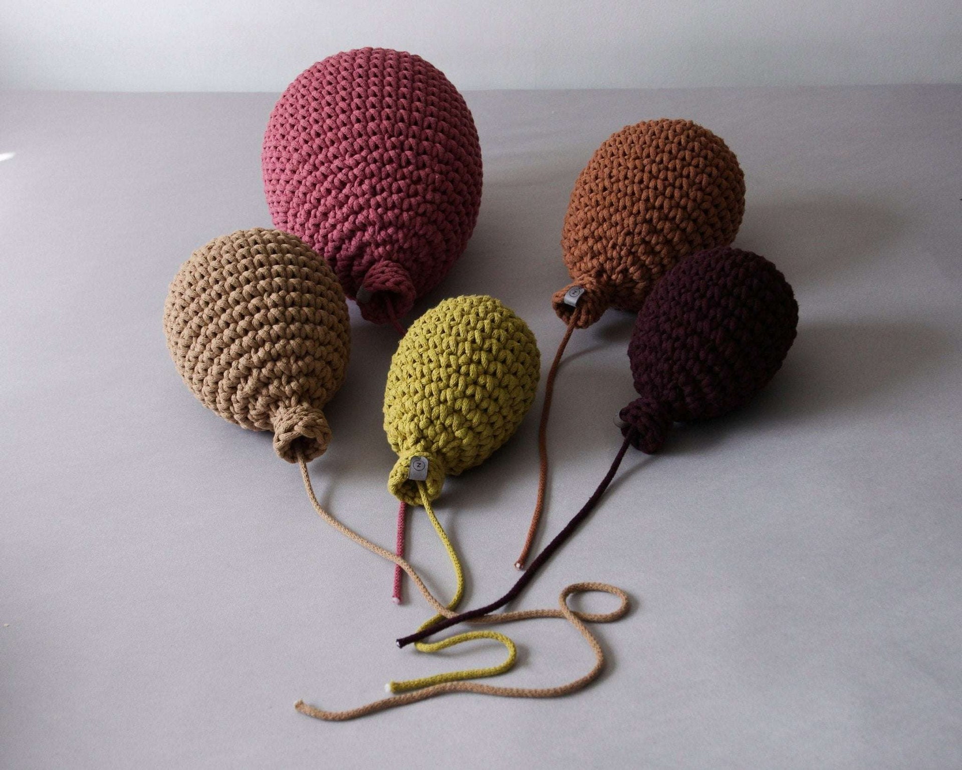 Set of 3 Happy Balloons (S+M+L) - Zuri House