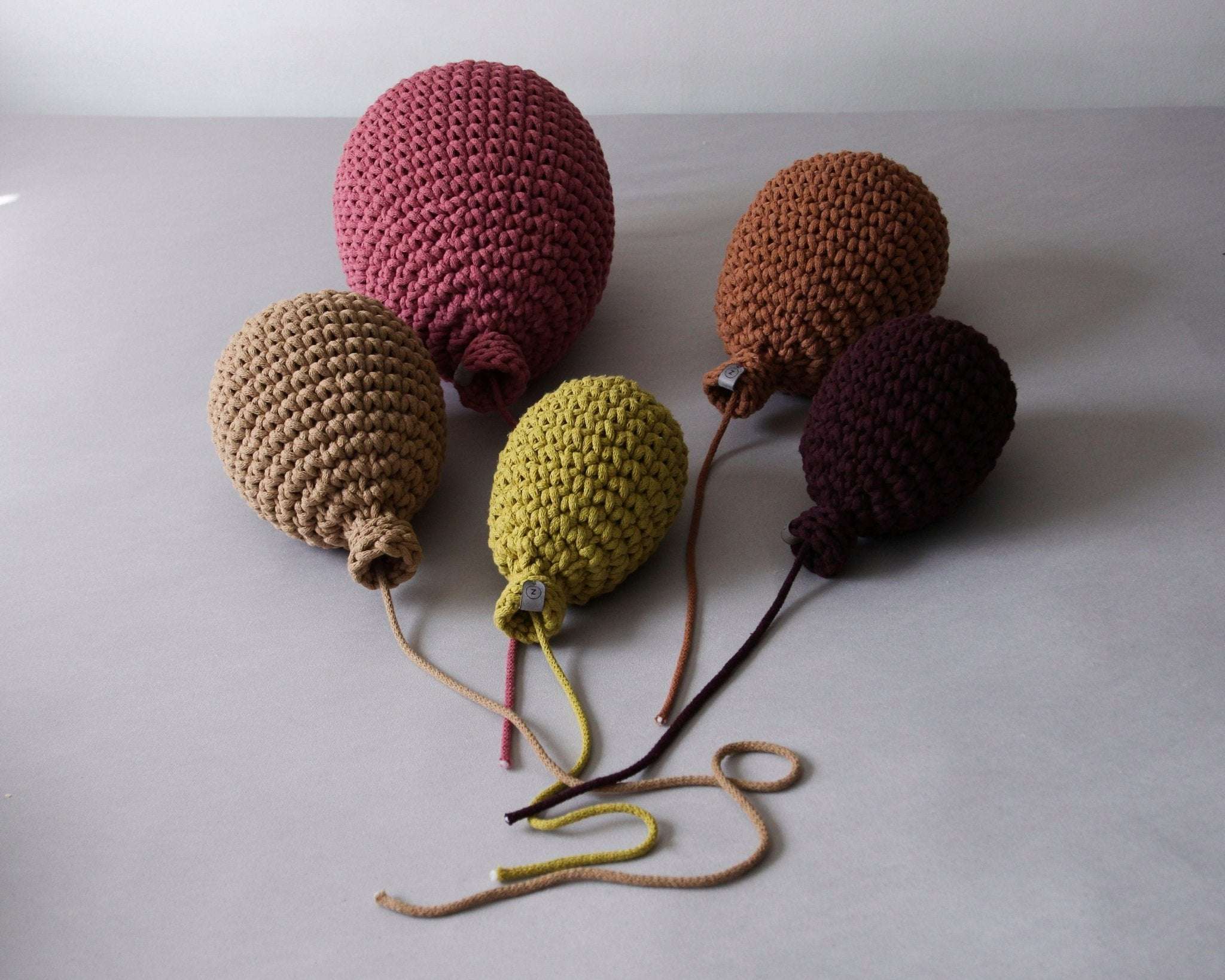 Set of 3 Happy Balloons (S+M+L) - Zuri House