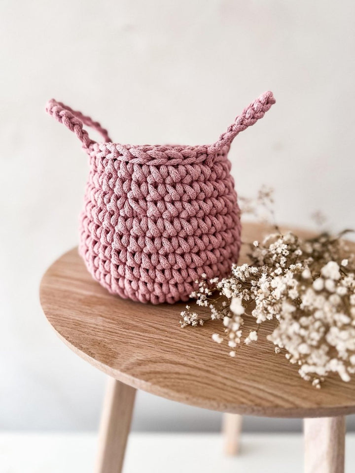 Small Crochet Basket PATTERN - Zuri House