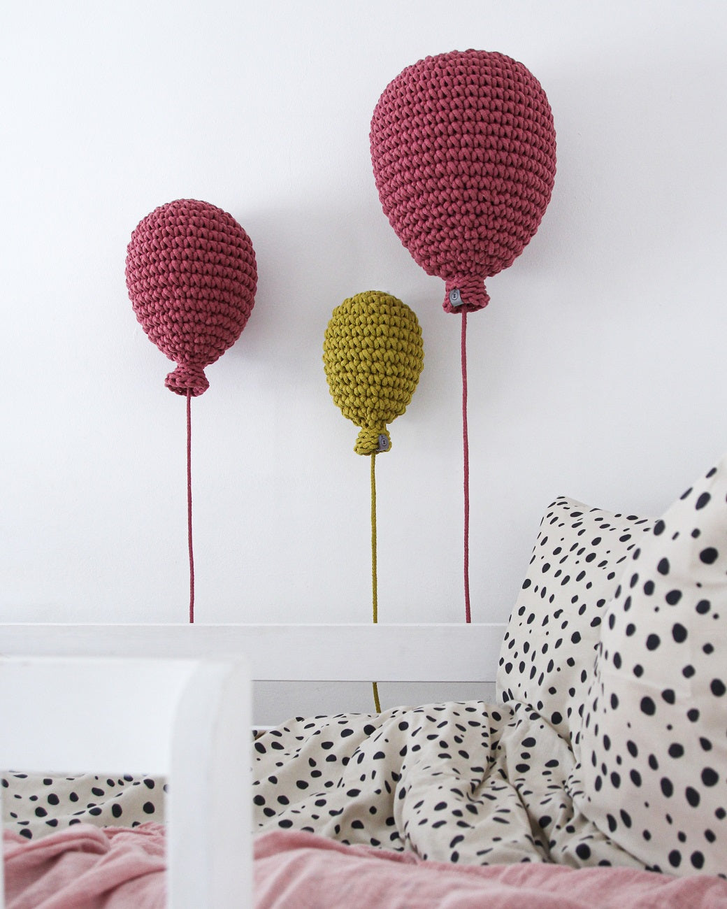Crochet balloon | LIGHT GREY