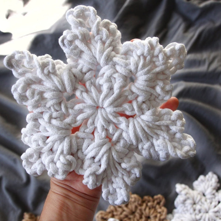 Christmas Snowflake Ornament - Zuri House